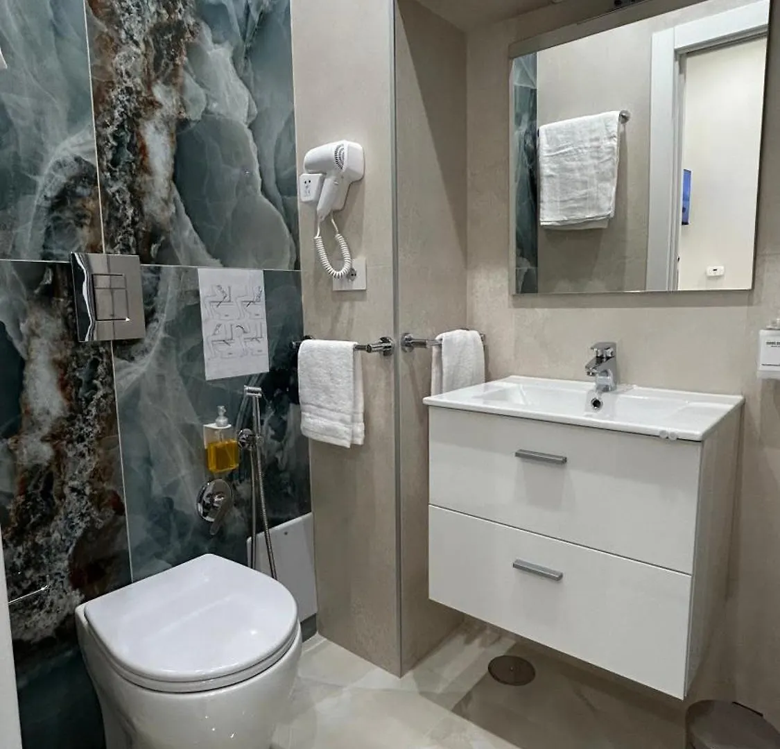 Domus Milone Bed & Breakfast Naples